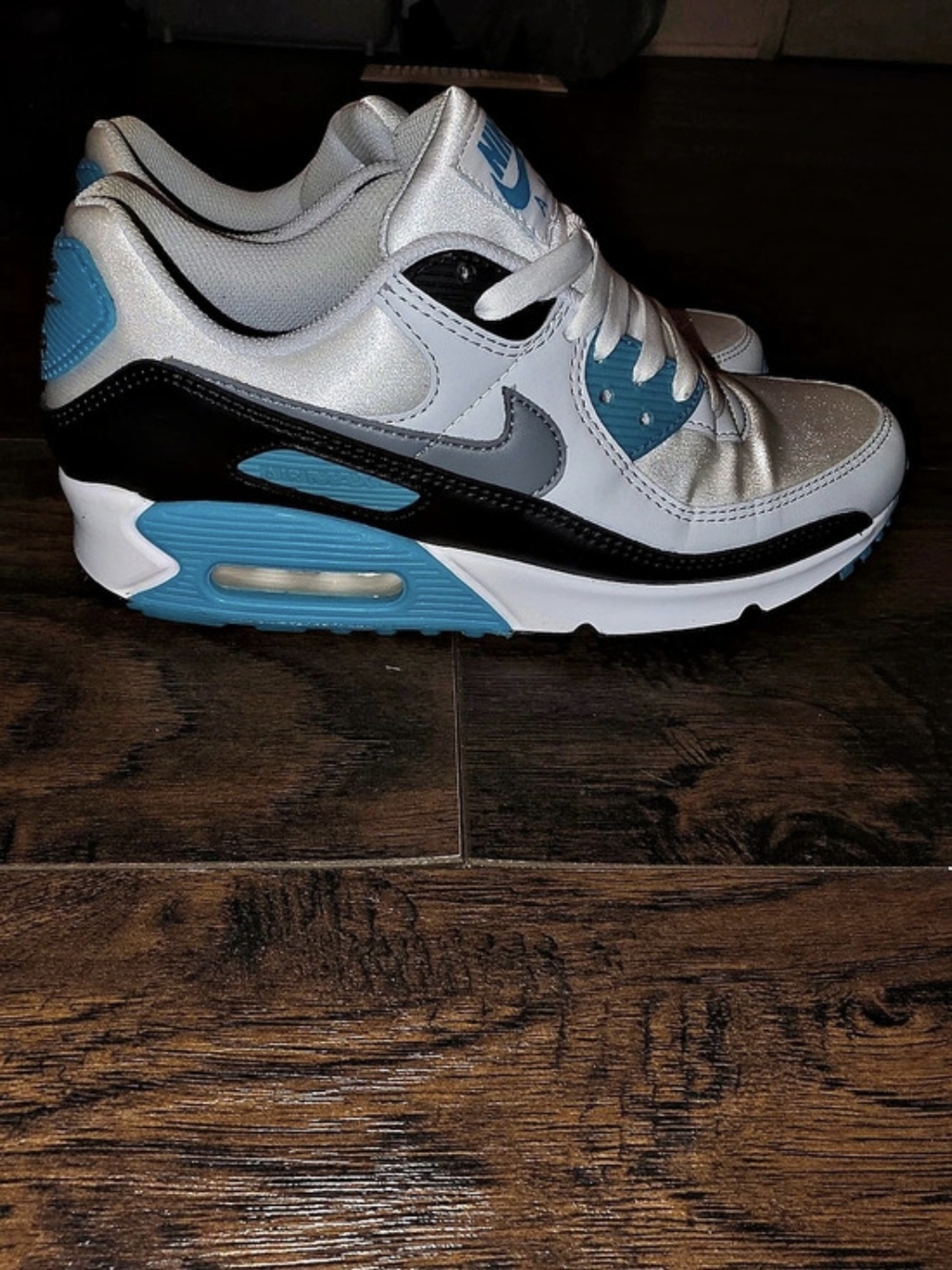 Nike Air Max 90 Silver Blue Sneakers US 9.5 Like New